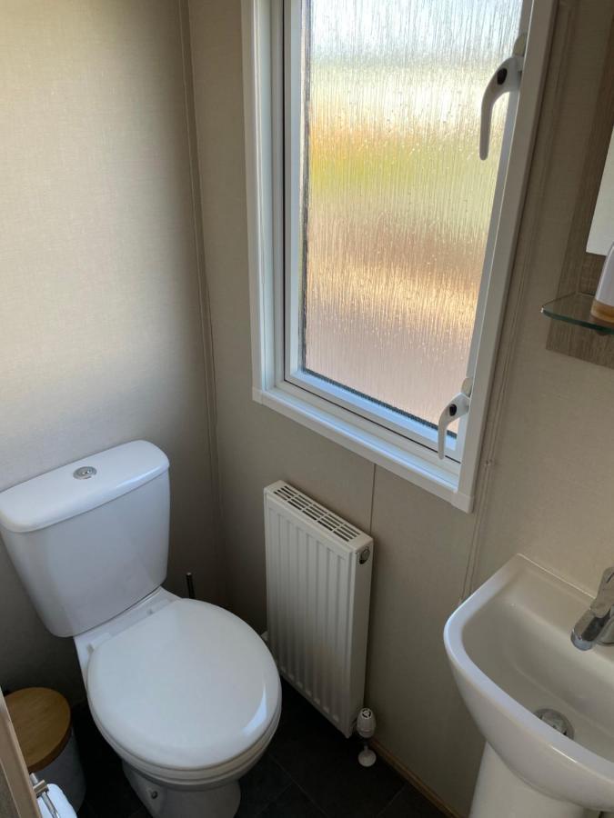 נורת'המפטון Beautiful 2 Bedroom Helmsley Lodge מראה חיצוני תמונה